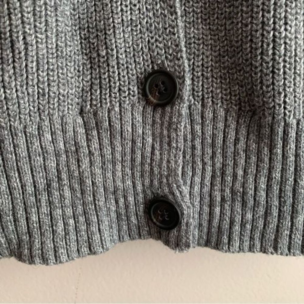 American Eagle • Collegiate Stripe Knit‎ Cardigan  - Picture 5 of 8